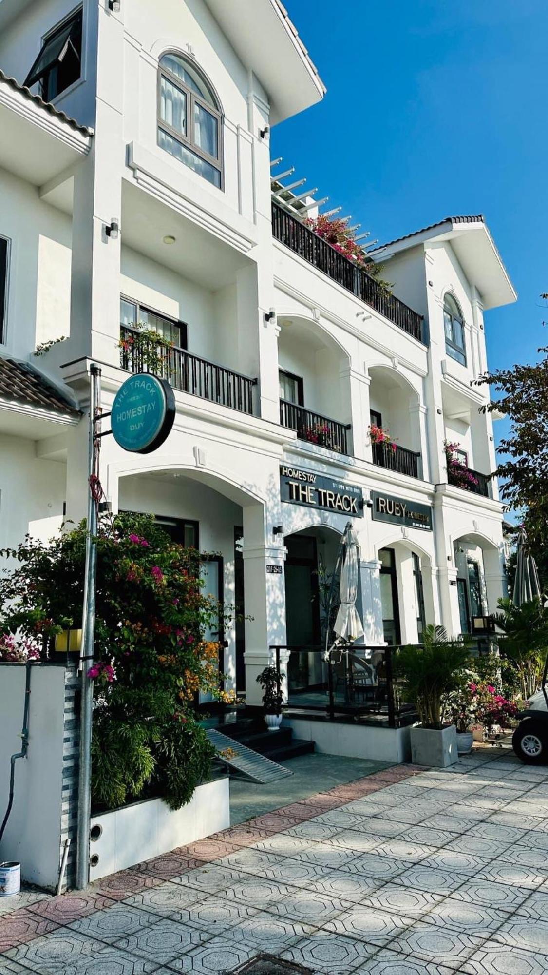 Moc Homestay- Near Bai Dai Beach Cam Lam Bagian luar foto